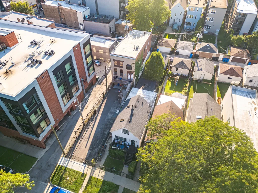 2014 North Whipple Street Chicago IL 60647
