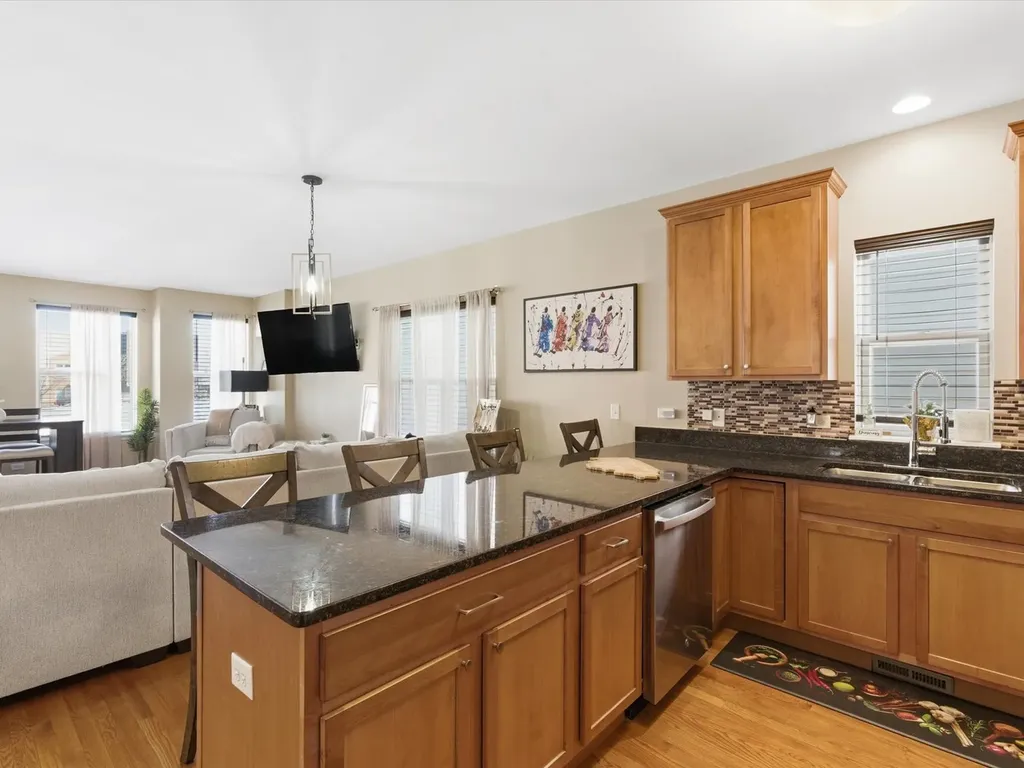 5355 West Galewood Avenue Chicago IL 60639