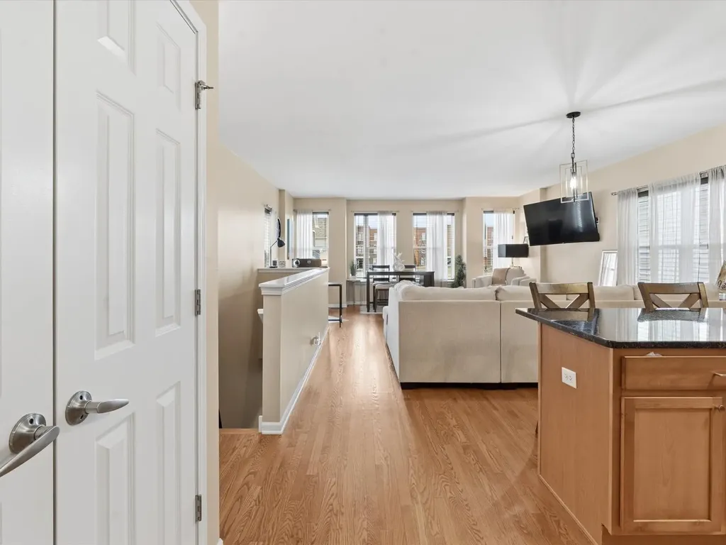 5355 West Galewood Avenue Chicago IL 60639