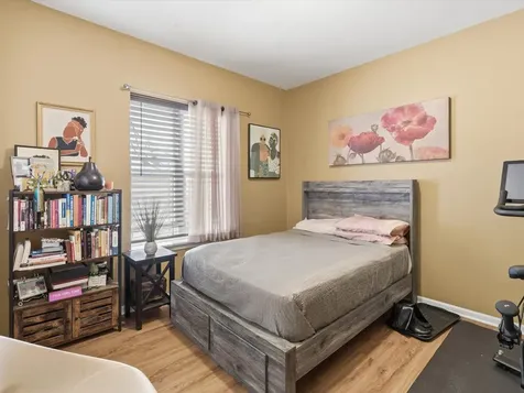 5355 West Galewood Avenue Chicago IL 60639
