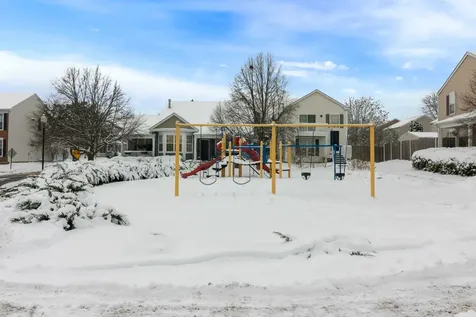 986 Four Seasons Boulevard Aurora IL 60504