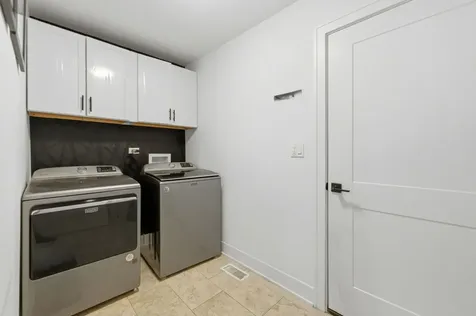 18145 94TH Avenue Tinley Park IL 60487