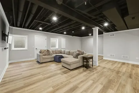 18145 94TH Avenue Tinley Park IL 60487
