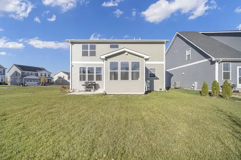 1007 Kessler Drive Mundelein IL 60060