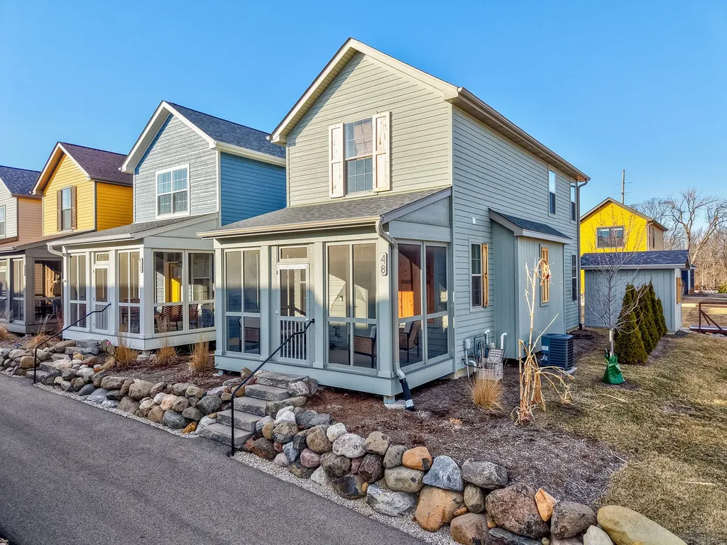 100 Great Loop Drive #48 Ottawa IL 61350