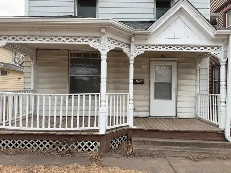 718 17TH Street Rock Island IL 61201