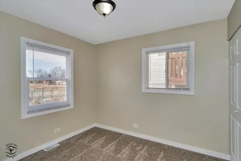 16511 Paulina Street Markham IL 60428