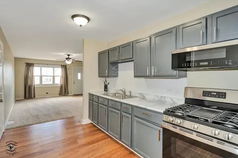 16511 Paulina Street Markham IL 60428