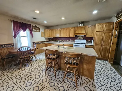 1408 North State Rte 1-17 Momence IL 60954