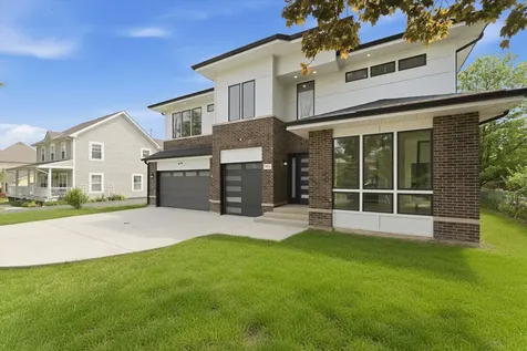 901 Elmdale Road Glenview IL 60025