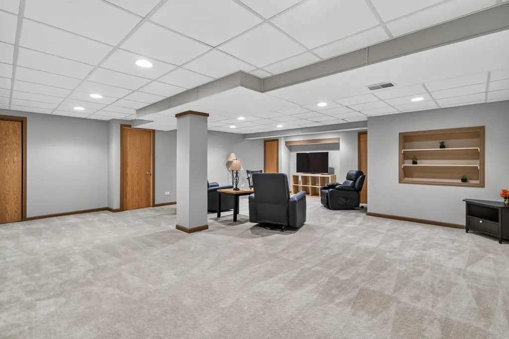 16946 Mohican Drive Lockport IL 60441
