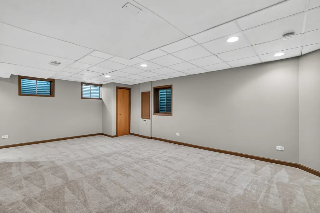 16946 Mohican Drive Lockport IL 60441