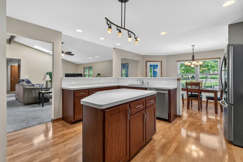 16946 Mohican Drive Lockport IL 60441
