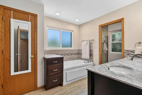 16946 Mohican Drive Lockport IL 60441