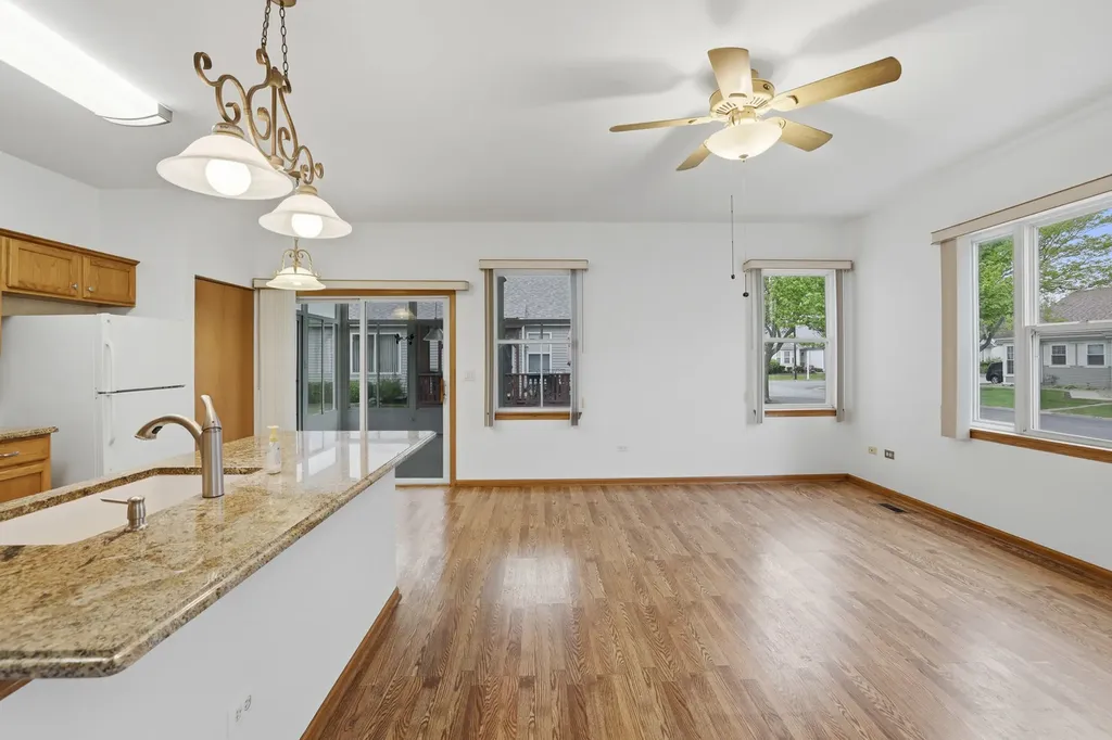 13806 South Hickory Lane Plainfield IL 60544