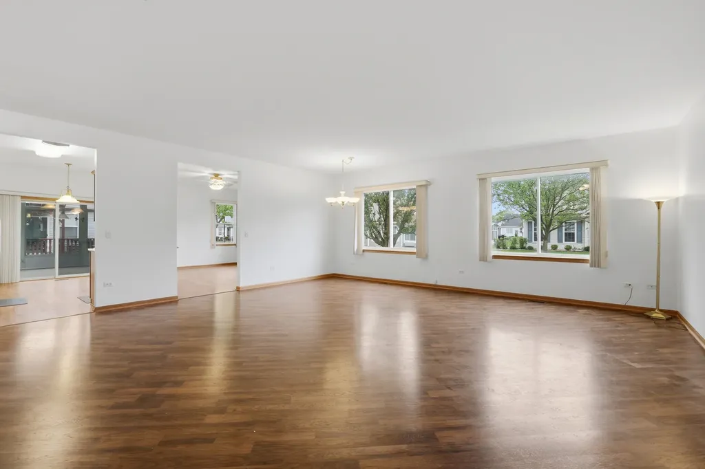 13806 South Hickory Lane Plainfield IL 60544