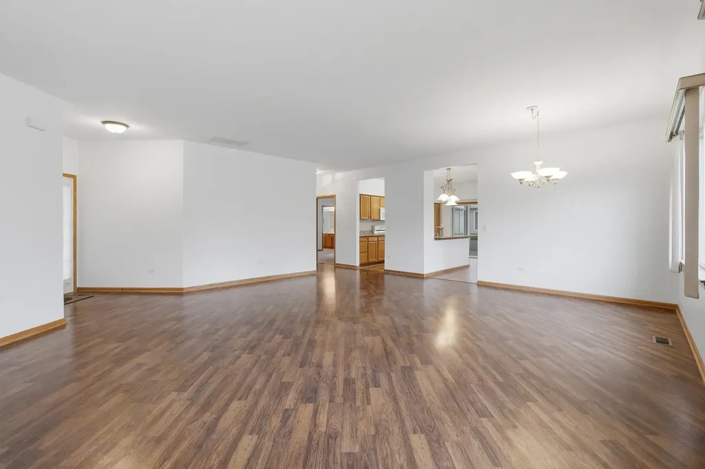 13806 South Hickory Lane Plainfield IL 60544