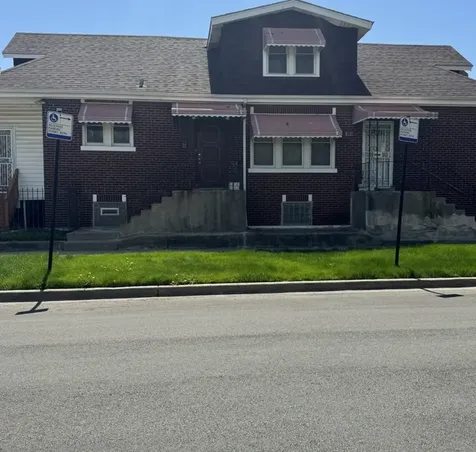 8101 South Harvard Avenue Chicago IL 60620