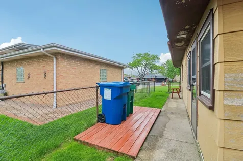 8136 Odell Avenue Bridgeview IL 60455