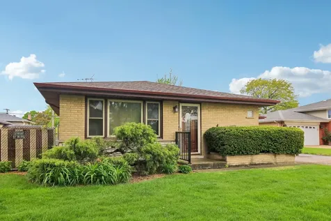 8136 Odell Avenue Bridgeview IL 60455
