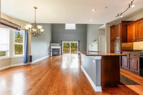 19830 Mulroy Circle Tinley Park IL 60487
