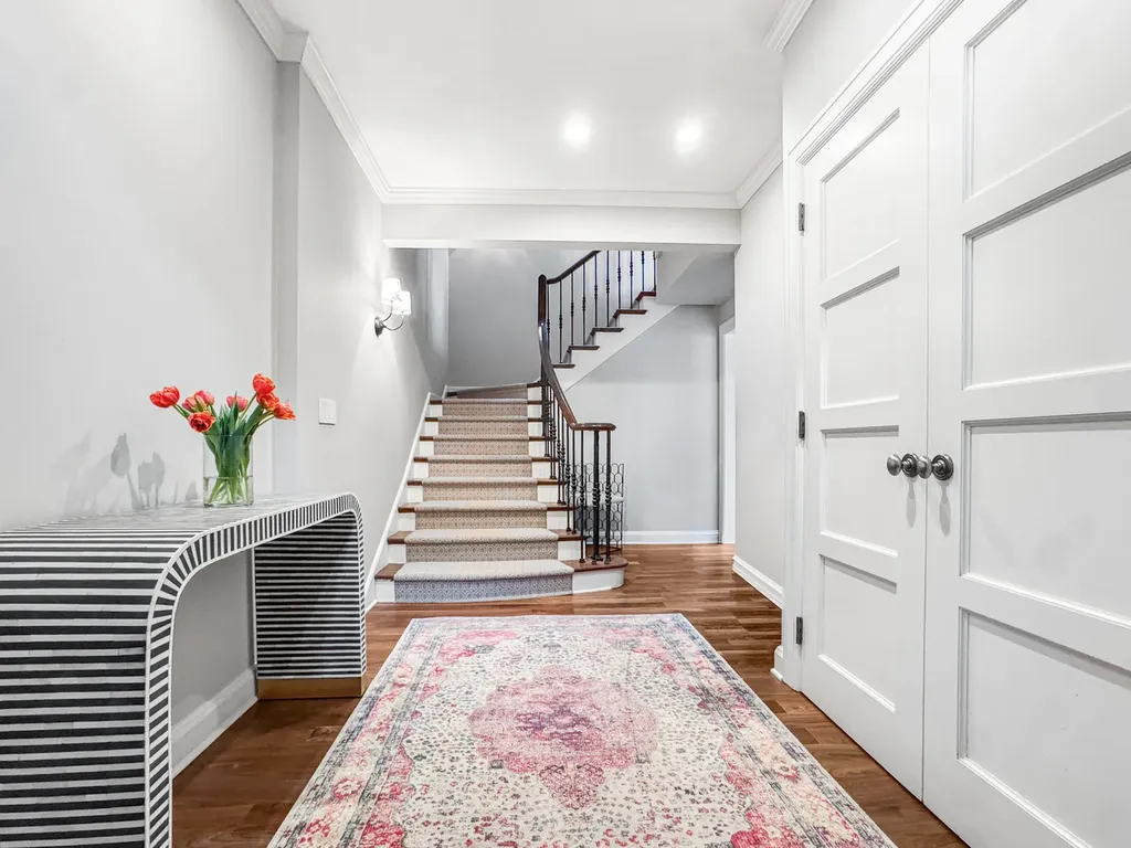 2615 North Paulina Street Chicago IL 60614