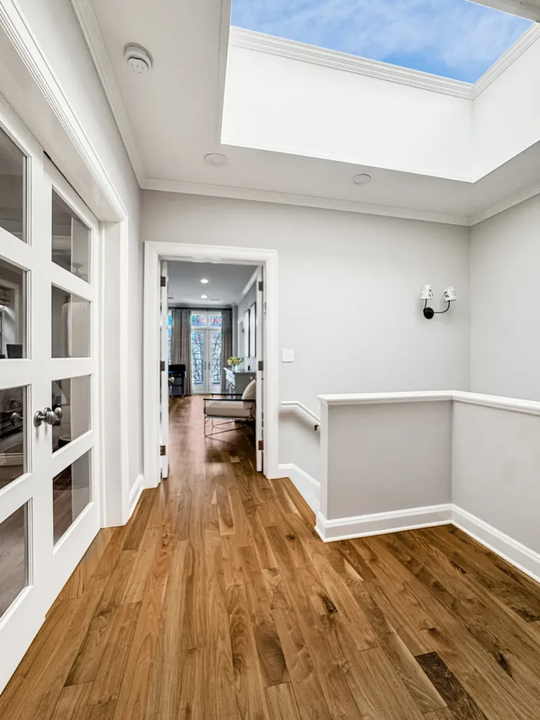 2615 North Paulina Street Chicago IL 60614