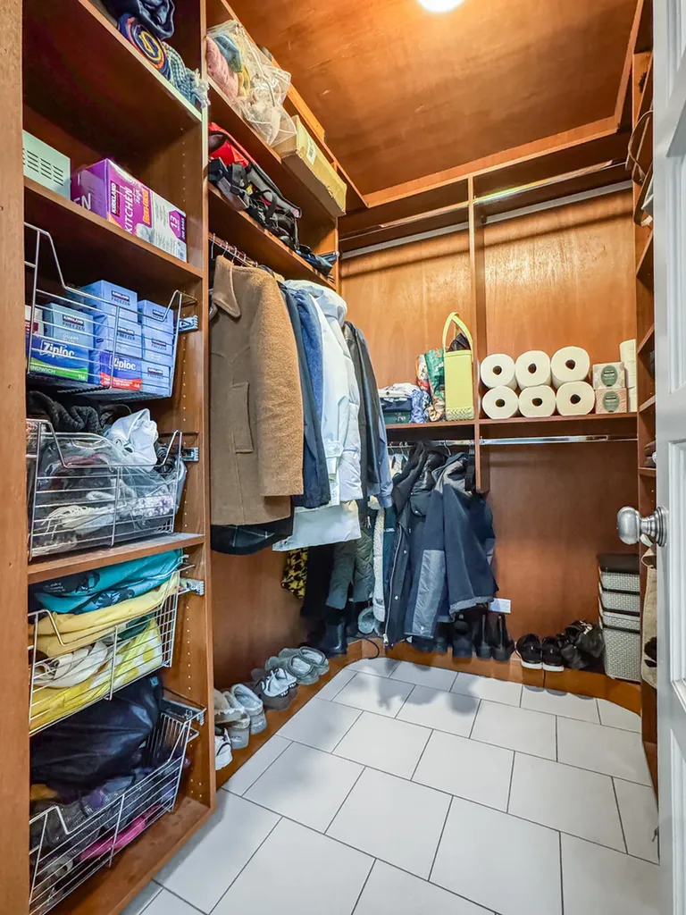 2615 North Paulina Street Chicago IL 60614
