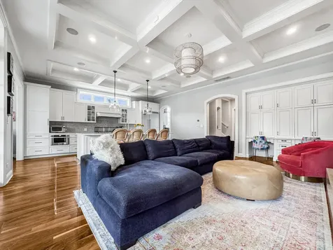 2615 North Paulina Street Chicago IL 60614