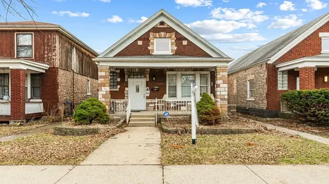 2315 Harvey Avenue Berwyn IL 60402