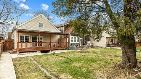 2315 Harvey Avenue Berwyn IL 60402