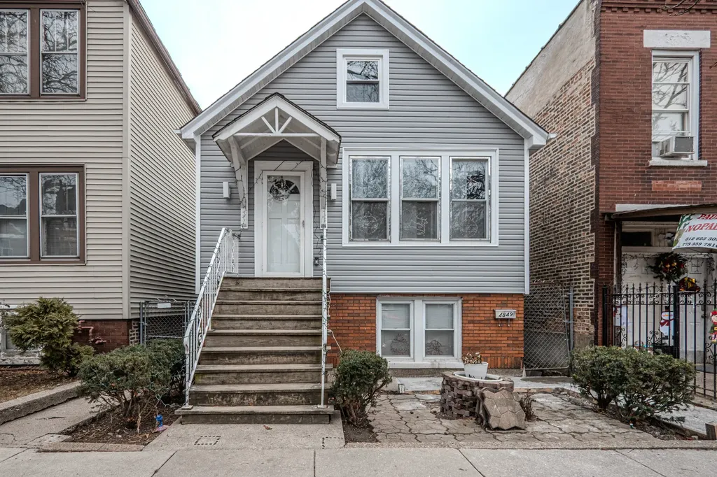 4849 South Paulina Street Chicago IL 60609