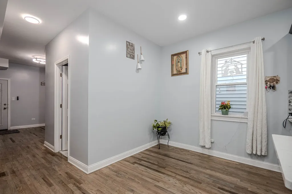 4849 South Paulina Street Chicago IL 60609