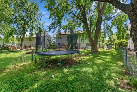 930 Autumn Lane Aurora IL 60505