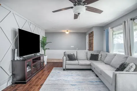 3225 28TH Street Court Rock Island IL 61201