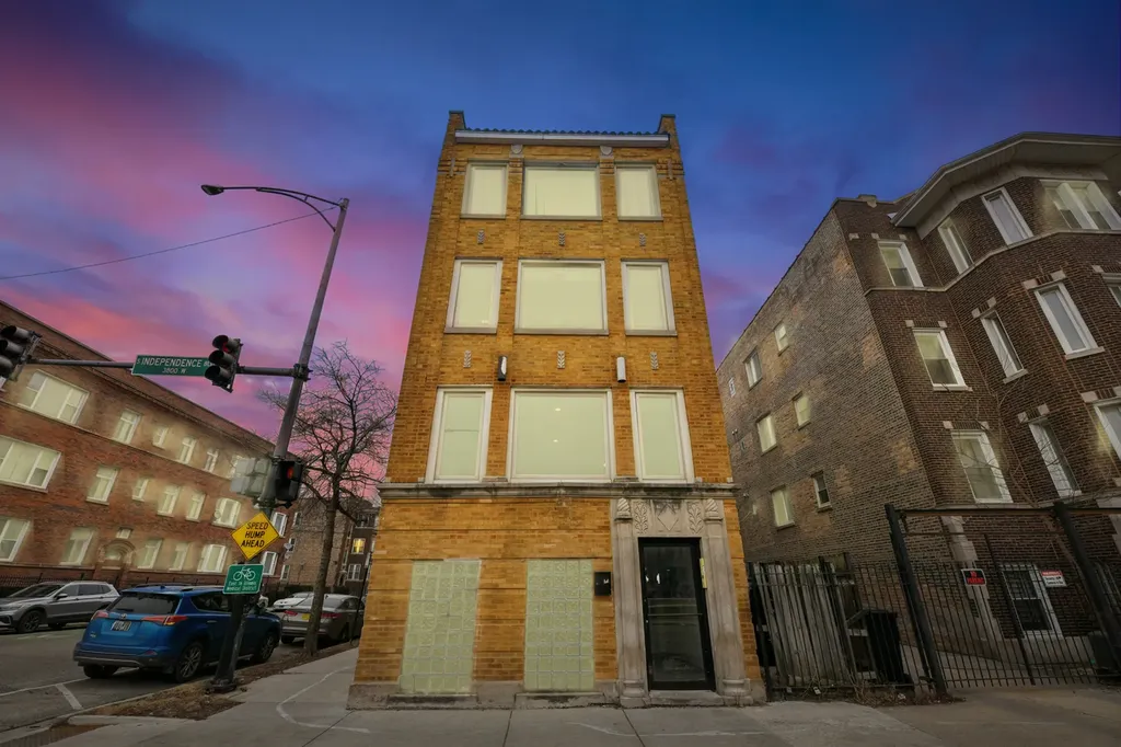 801 South Independence Boulevard Chicago IL 60624