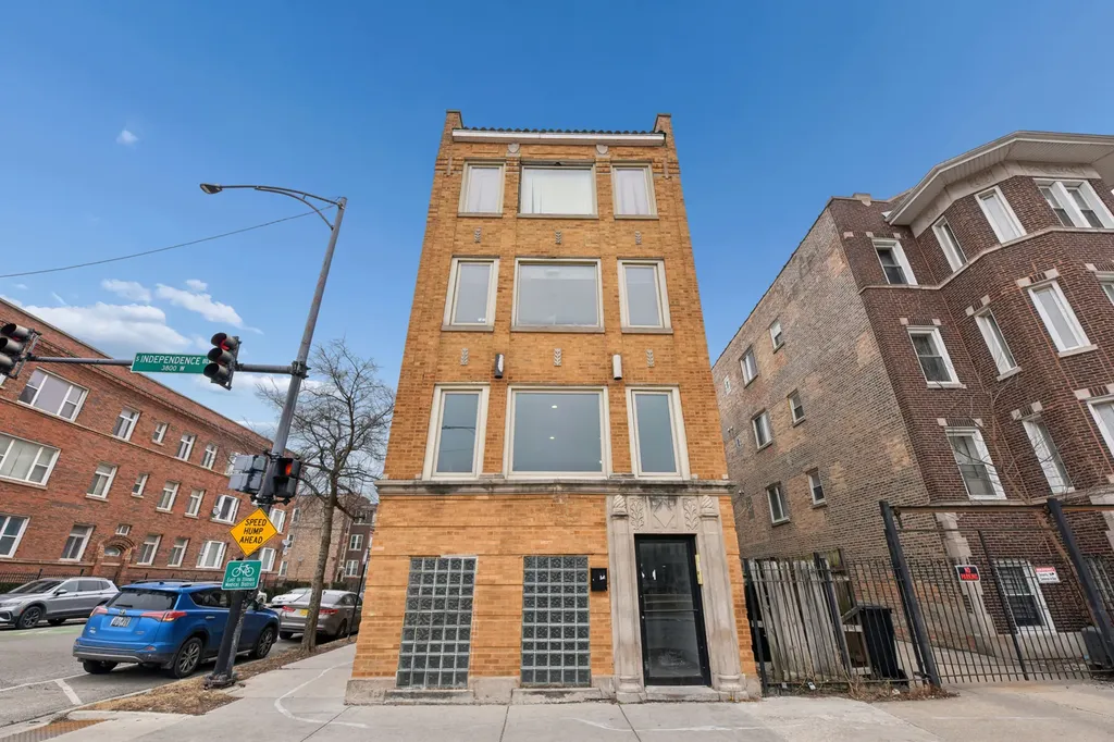 801 South Independence Boulevard Chicago IL 60624