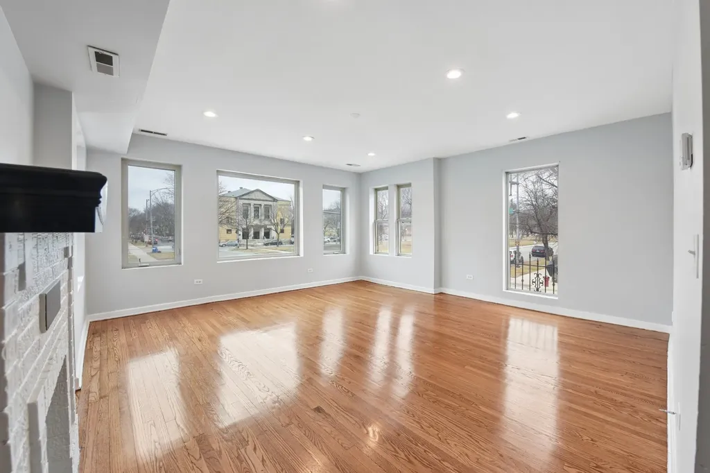801 South Independence Boulevard Chicago IL 60624