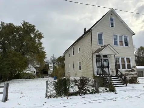 7539 South Dorchester Avenue Chicago IL 60619