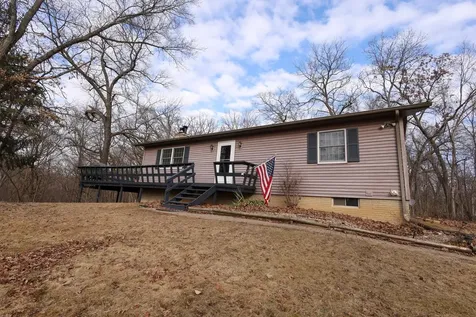 55 Fair Oaks Drive Putnam IL 61560