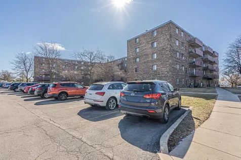 1463 Mercury Drive Schaumburg IL 60193