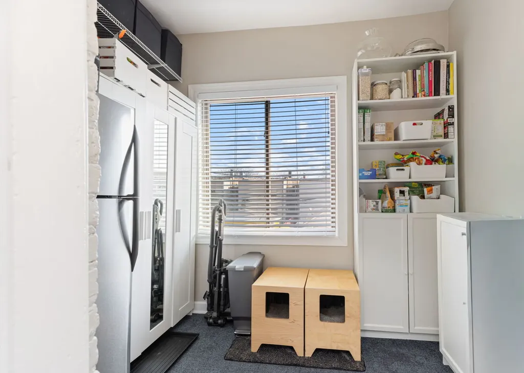 4519 North Troy Street Chicago IL 60625