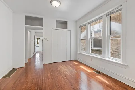 4519 North Troy Street Chicago IL 60625