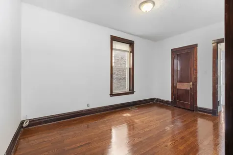 4519 North Troy Street Chicago IL 60625