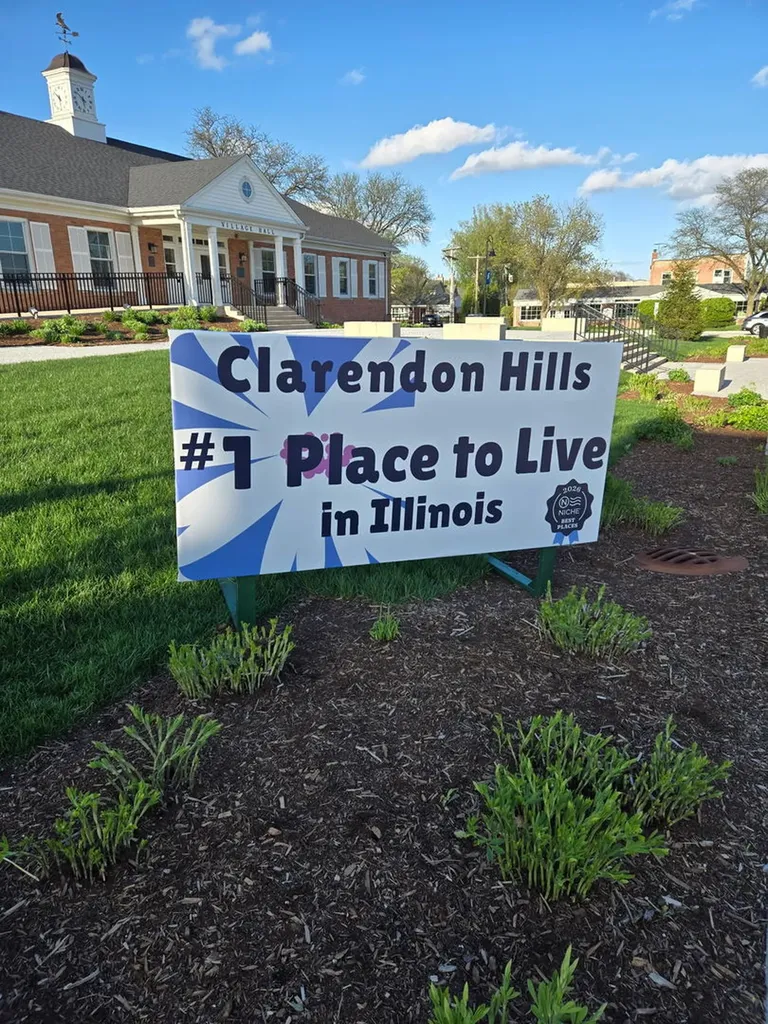 143 Ann Street Clarendon Hills IL 60514