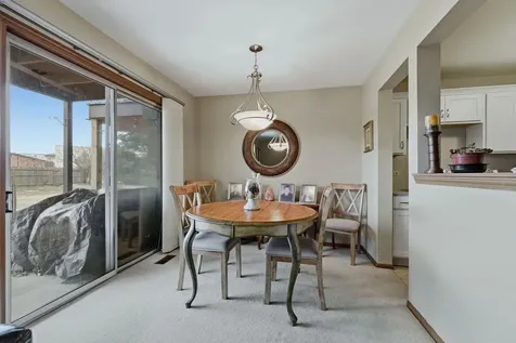 1215 Williamsport Drive Westmont IL 60559
