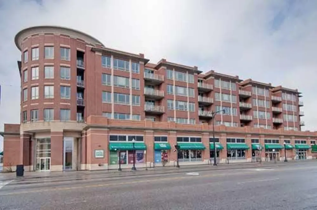 6000 North Cicero Avenue Chicago IL 60646