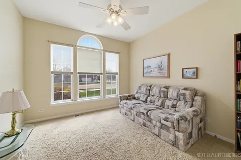 4211 Whitehall Lane Algonquin IL 60102