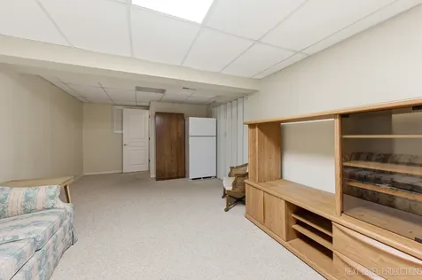 4211 Whitehall Lane Algonquin IL 60102