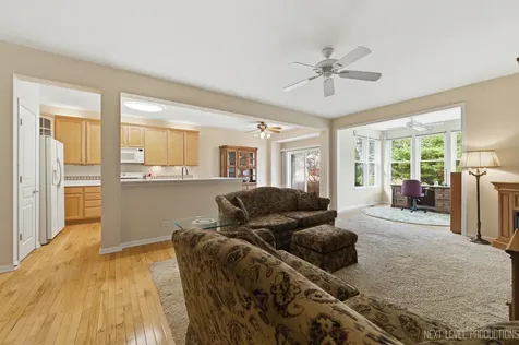 4211 Whitehall Lane Algonquin IL 60102